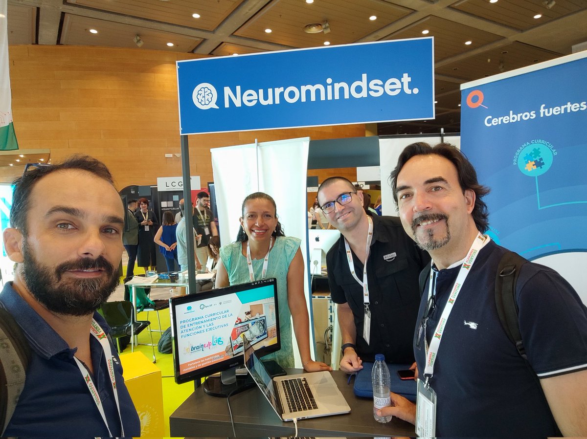 climbspot's tweet photo. Hemos seleccionado a #Neuromindset dos motivos:
❣️la pasión de sus #emprendedores por llevar la #TransferenciaCiencia a la sociedad,
💪 su capacidad para trabajar en equipo con nuestros especialistas y mentores en todas las fases de nuestro programa.
#Alhambraventure22 https://t.co/3BMAYvyGfo
