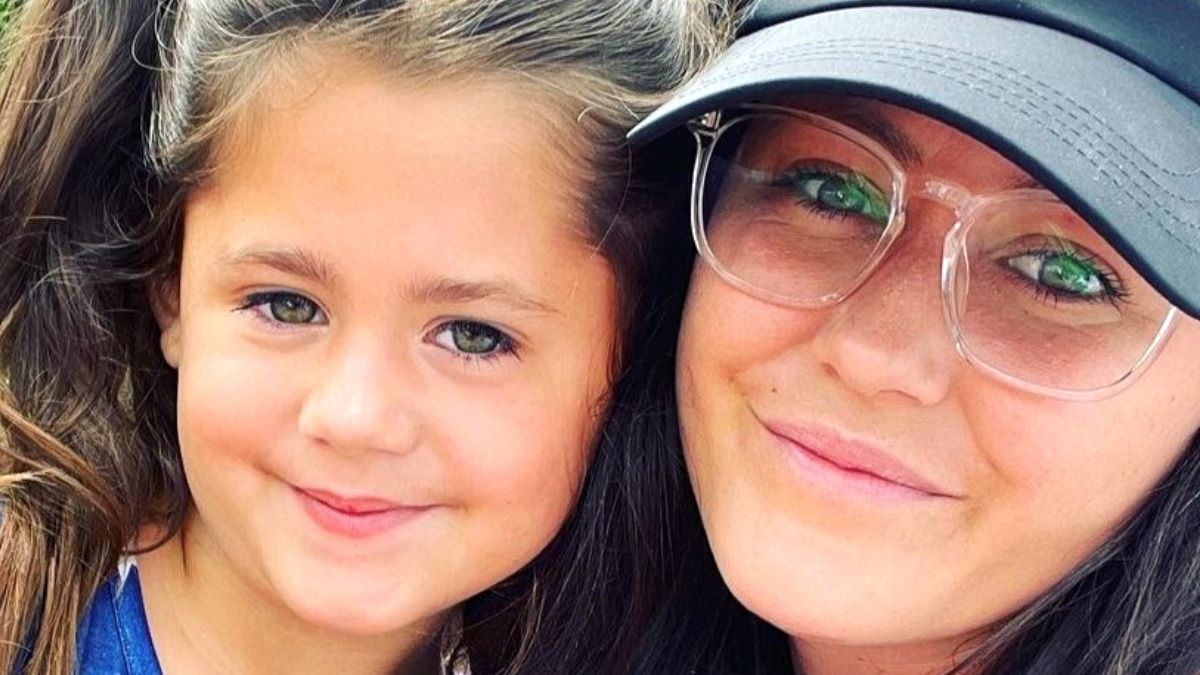 Monsters & Critics: Teen Mom 2 alum Jenelle Evans slams Maci Bookout for claims about her daughter Ensley https://t.co/OIKKk79wdv #crime #news https://t.co/lp5nqf9INa
