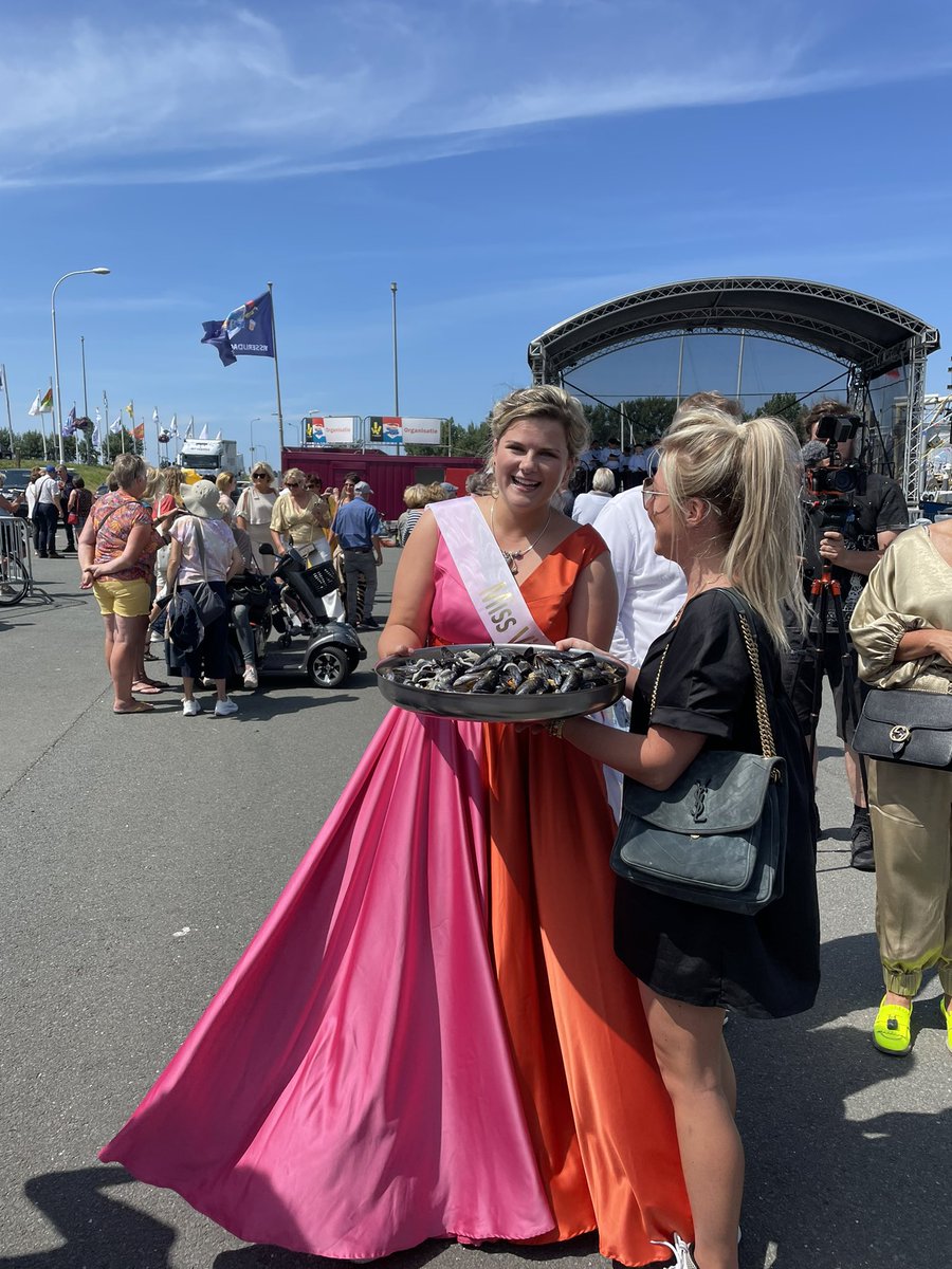 SL27Johannes's tweet photo. Miss Visserijdagen 2022 #Dorien #Padmos 💖 https://t.co/KHxdhnEUNn
