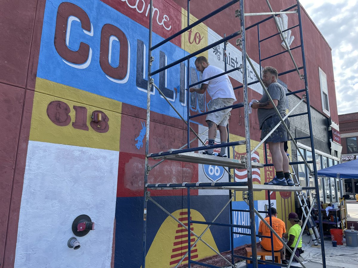 DavidMueth's tweet photo. Route 66 Art Mural Trail Gets Underway. Artist Daniel Ricketts begins work on the Collinsville mural being painted on the side wall of the Bert’s Chuck Wagon building at Center and Main. Murals will be completed in 12 Route 66 communities this summer. https://t.co/fvobO3wnWl
