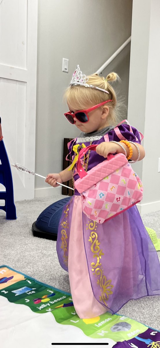TJMickelson7's tweet photo. Special birthday shoutout to the one who made me a girl dad! Love you Linley Grace! ❤️❤️ #2yearsold https://t.co/bh5pZ9nocj