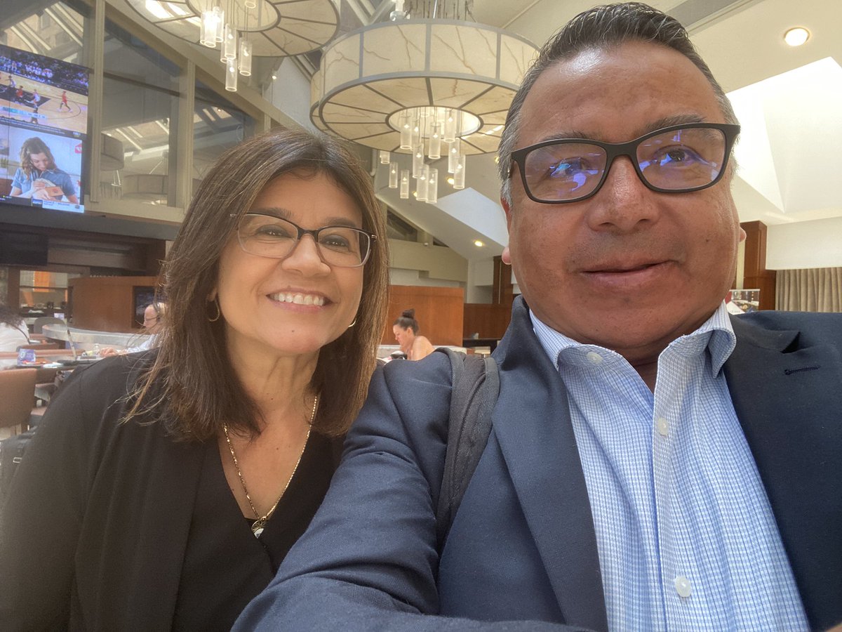 Proud of @GladysICruz, the first Latina President-Elect at @AASAHQ . Looking forward to working with her and the rest of the AASA Executive Committee in advocating for all our scholars @COSALeaders @ALASEDU @NYSALAS @OALABOARD @BeavertonSD #SiSePuede