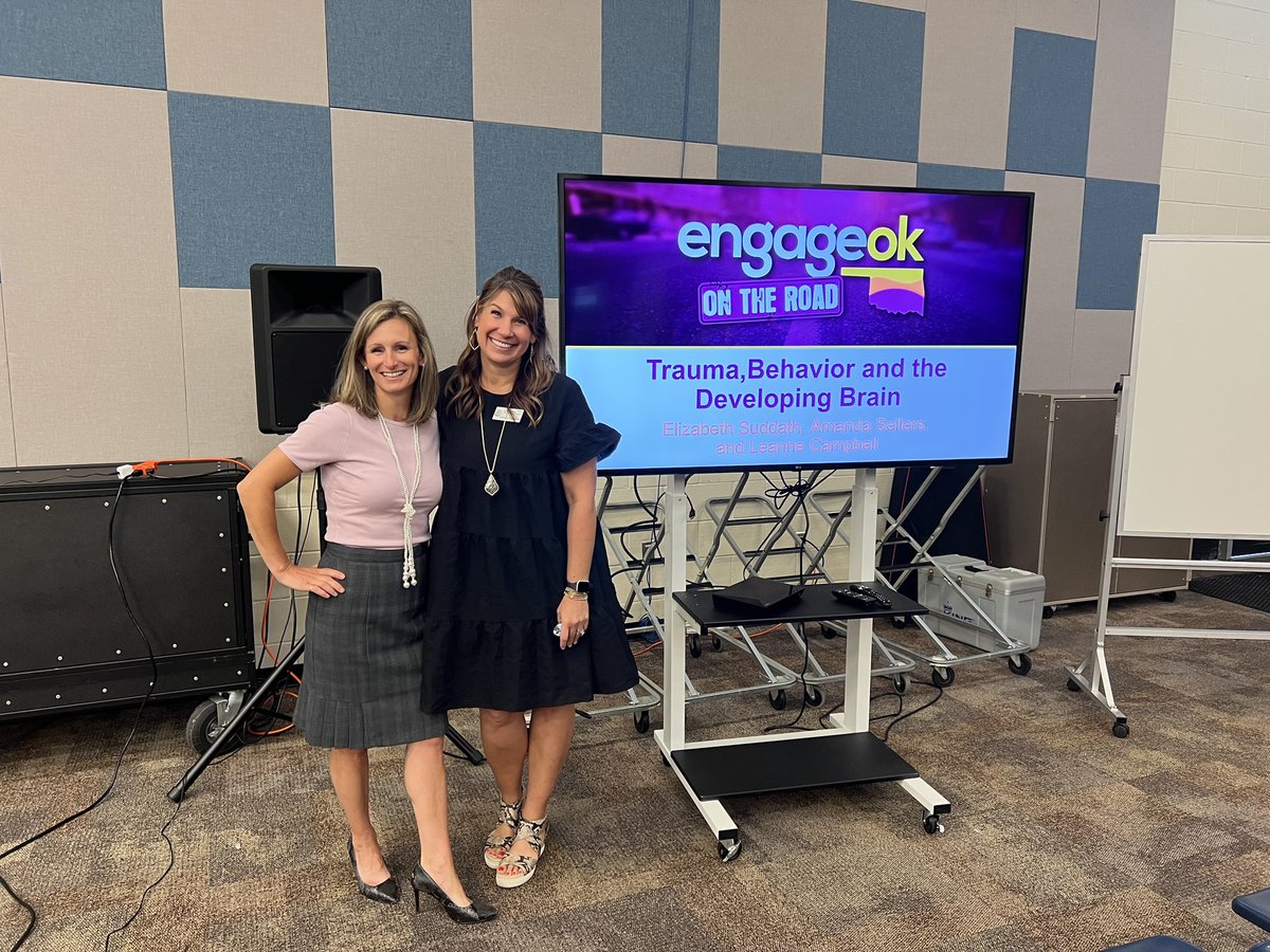 4CampbellCircus's tweet photo. Wrapped the first half of EngageOK today in Moore. My body is exhausted but my heart is full.  Oklahoma, you have some exceptional educators! Back at it next week! 🚌#engageok #oklaed https://t.co/ATEgQCeiqg