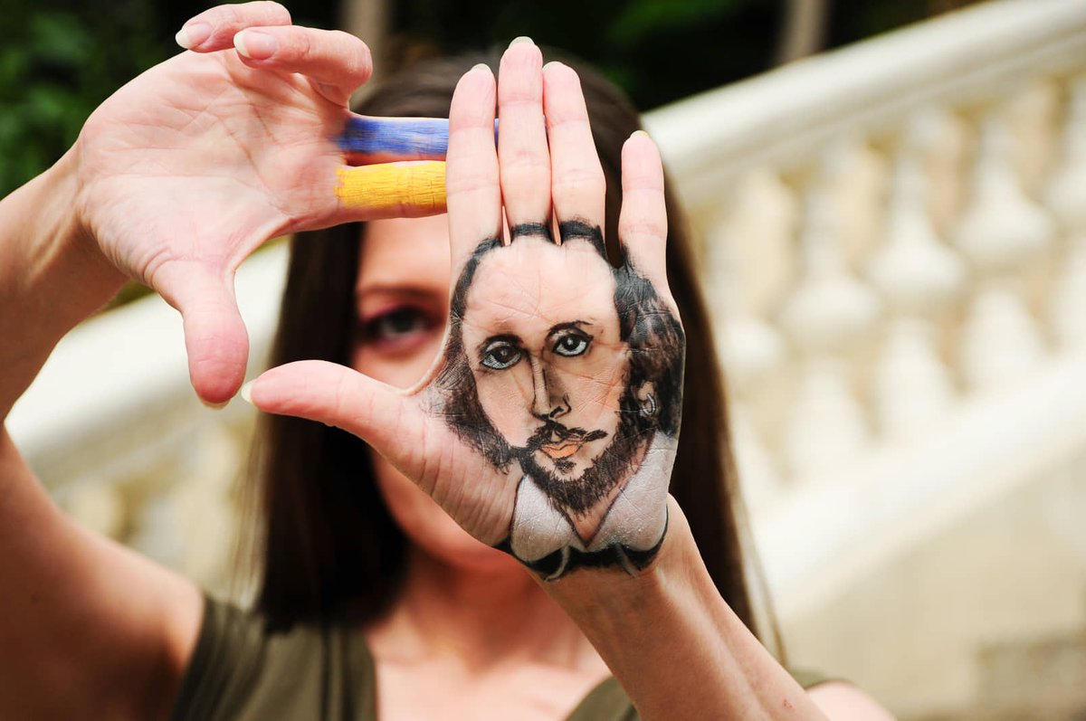 Support Ukraine Actors <a href="/ButterflyWeAre/">Butterfly Theatre Company</a> &amp; @StageUa have created an ONLINE MSND.
eventbrite.co.uk/e/stage-ua-ukr…
🇺🇦🇺🇦💛💙💛💙
<a href="/stage/">Anastasia</a>.UA  
<a href="/_/">Why Hello There</a>.maria_grunicheva_
@teatrkoleso_kiev
#ukraine #mariagrunicheva #ukrainiantheatre #ukrainianactors #shakespeare #midsummernightsdream <a href="/ProenglishT/">ProEnglish Theatre of Ukraine</a>