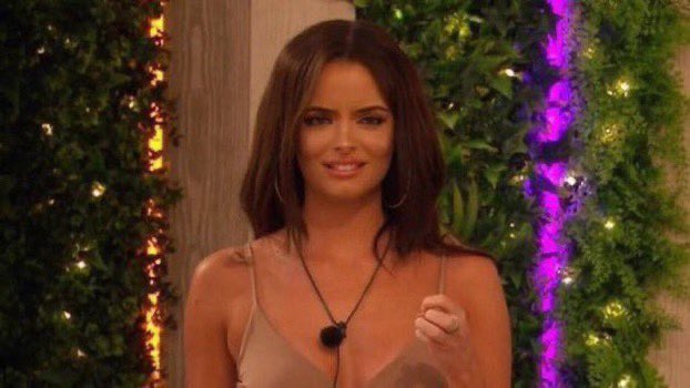 Producers we asked for movie night. What the fuck is this? #loveisland