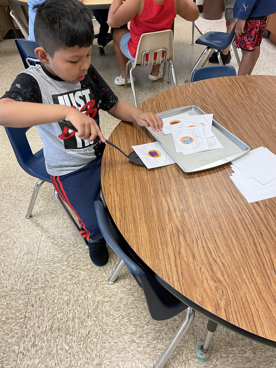enoell21's tweet photo. Flipping letter sounds #PathwaytoOne https://t.co/cscEcnMEFx