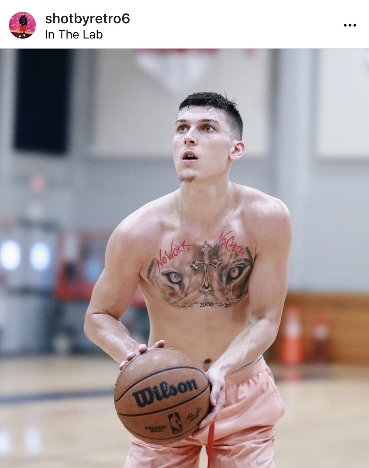 Photos: Tyler Herro's New Workout Shirt Is Going Viral - The Spun