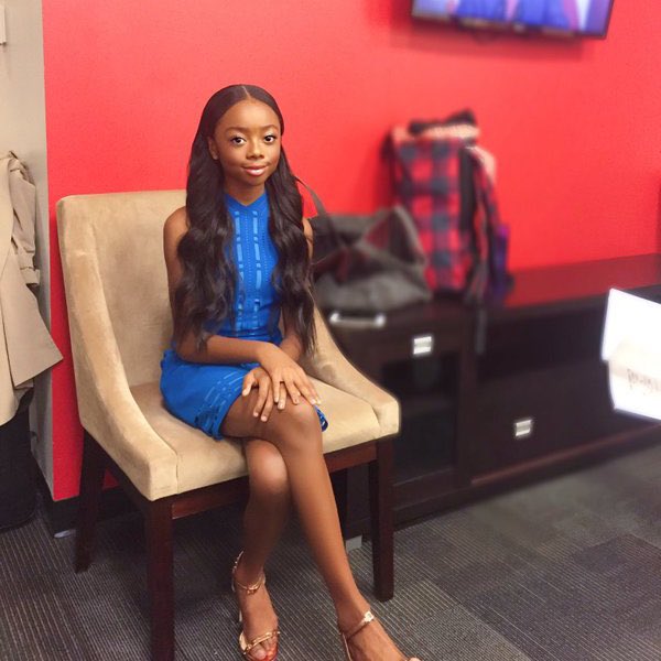 lmaooo davide and ekin still sat there like #LoveIsland