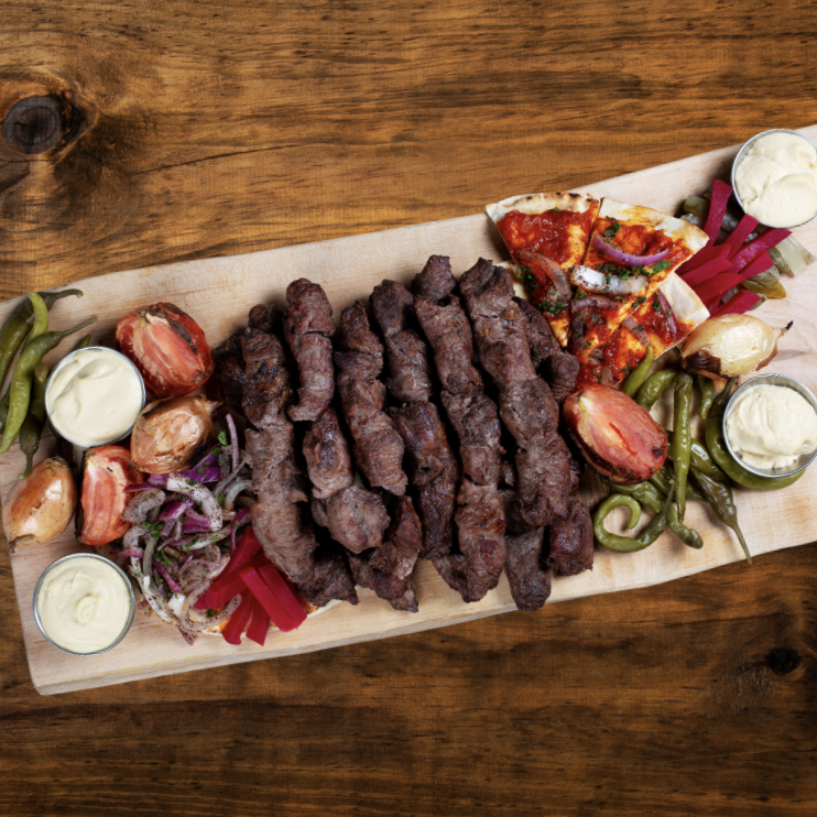 Feeding a crowd? Order #Takeout at #ParamountFineFoods. Our Platters are perfect for backyard gatherings this summer. Try the Mixed BBQ Platter. Order today at the #linkinbio. #toronto #torontorestaurants #gta #torontoeats #middleeasterncuisine #foodie #appetizer #food