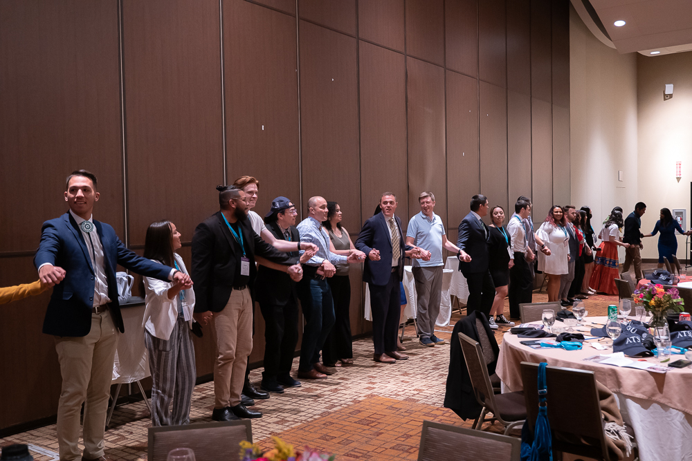 HJoliECU's tweet photo. My 1st and the 32nd annual Society of American Indian Dentists conference.
📍 Isleta Pueblo
So glad to be a part of this family/group of inspired Native folks who aspire to give back &amp; help their communities.
#Lumbee #FutureDentist #NativeTwitter https://t.co/3VIYTVgWv7