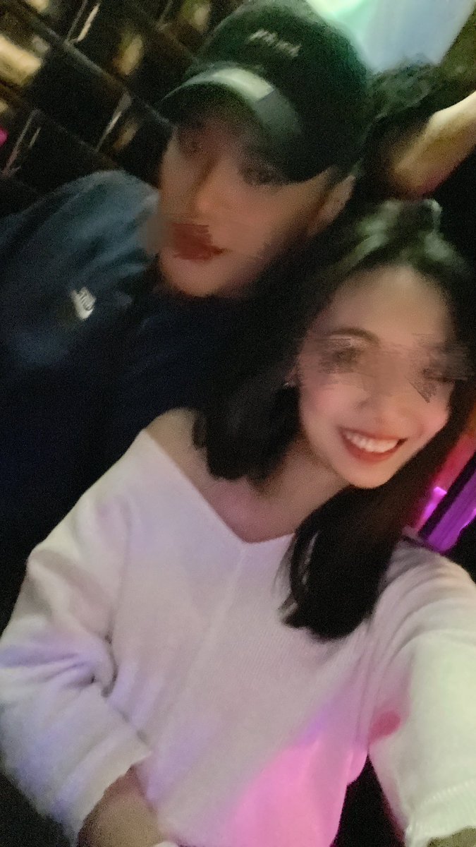 越來越多我姐妹被我拉來推了
@nick06266 糊到也可以帥啦
唱歌超好聽去追起來
（他是直的） https://t.co/SCynNwEe7Q