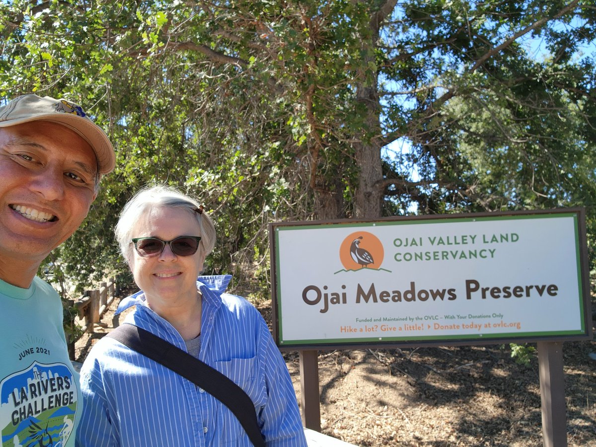 griz1's tweet photo. Nice hike with Holly & @thefluffa thru #Ojai Meadows Preserve yesterday! Squirrels, scrub jays, hawks, lizards & other #dogwalkers! @hikingwithfido @dayhikingtrails @cityofojai @OVGC @AmericanHiking @HikingAndNature @LAHikingSociety @somanyparks @LosPadresNF #OVLC #OjaiValley https://t.co/hWg7nfrI8f