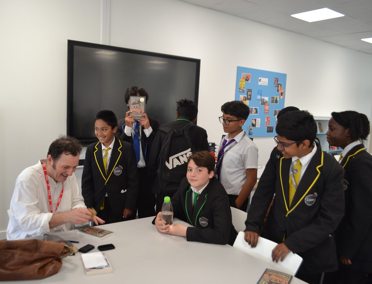 Lister Library tweet media