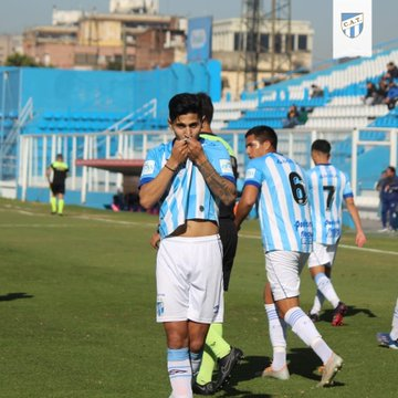 sentidecano's tweet photo. #ReservaLPF

Triunfazo de @ATOficial por 6 a 2 ante #Aldosivi en el estadio Monumental. Isa Luna x3, Romero, Duarte y Albornoz anotaron en la goleada del decano. Gran campaña la de Anastacio y sus dirigidos. https://t.co/oGSjRsZjO2
