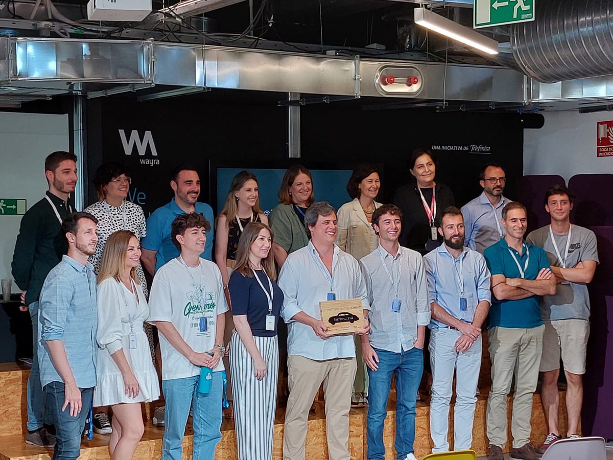 Esta mañana, nuestro compañero @nacholinnan ha participado como jurado en la final de la V Edición de #VentureOnTheRoad que contaba con tres #clienteEnisa entre sus finalistas. 

Enhorabuena @zinkee_business 🏆 y @3dclickclick & @NivimuApp por haber llegado a la final.