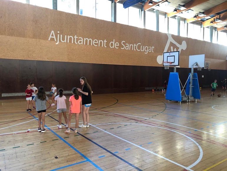 UESC_SantCugat's tweet photo. #CAMPUSUESCESTIU2022 • SETMANA 3🏀 

DIES 2 i 3: El resum en imatges!🙌🏼🤩

🔴#GoUESC #CaminemJuntsUESC ⚫️ https://t.co/1zO5VSQtOz