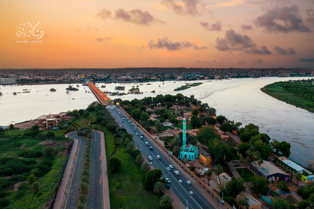 hkarouri's tweet photo. ๐
#sudan #khartoum #fromwhereidrone #dronephotography #droneoftheday #dronelife #karouri #djimavic2pro #sunset #goldenhour #nilestreet https://t.co/R61Ykb1JK6