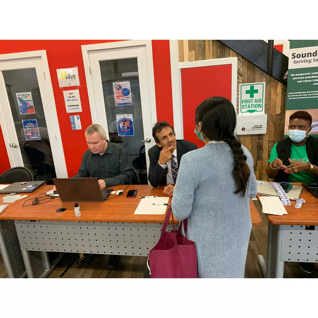 scwottawa's tweet photo. The Sound Care Wellness #WOW2022 Business Exposé brought different agencies and individuals together. The diverse pathways in Ottawa allowed for business networking, and here are snapshots of participants mingling and representing entrepreneurship! https://t.co/i1d4uxRdGh