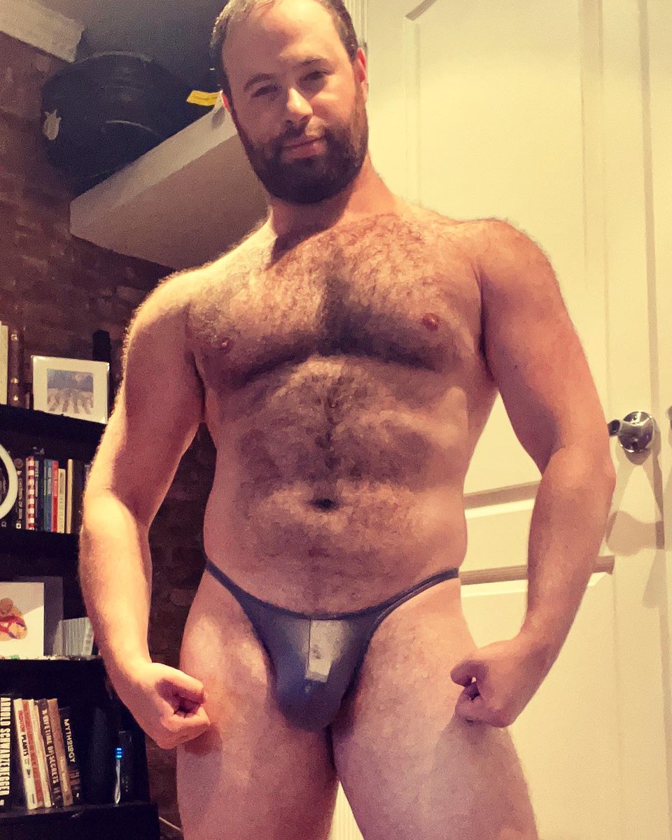 criticalmassiv1's tweet photo. Strapped muscle beef for #thongthursday  more thongs on my wishlist 😉

#thong #muscle #musclepussy #musclepup #musclecub #bodybuilding #Growth #musclegrowth https://t.co/lAA8UxGjd3