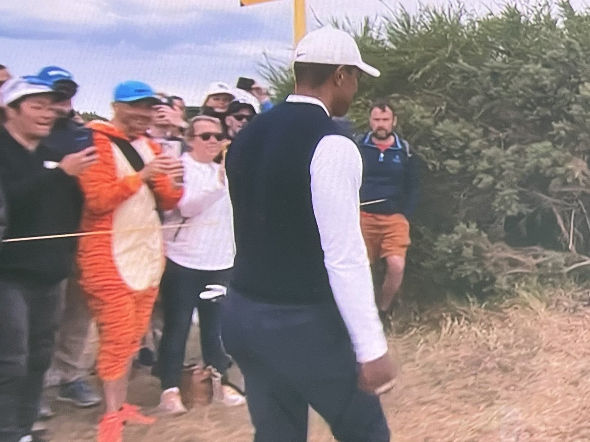 jasondenstedt's tweet image. This is why I love The Open!
#tiger #tigerwoods #GOAT𓃵