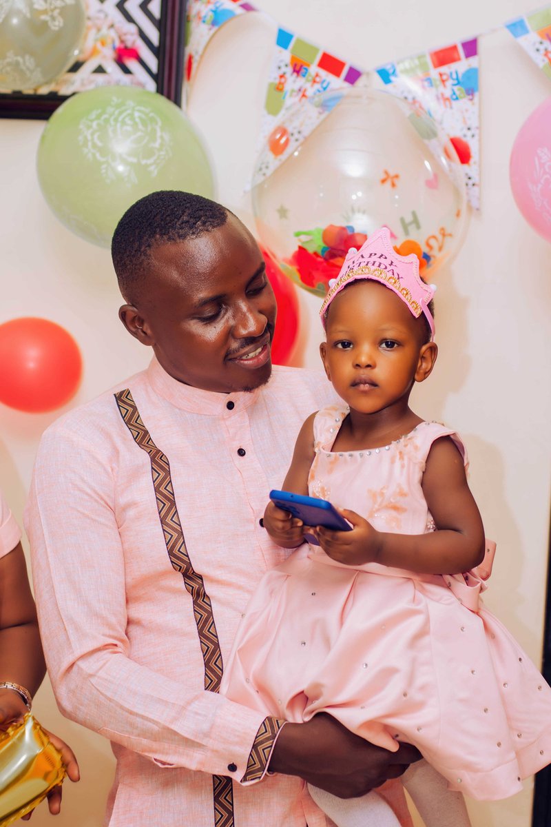 078thierry's tweet photo. Happy Birth Day my Queen @Sancta More blessing My Daughter I always thanks God for blessing me with this beautiful family am Happy to have you my darling. https://t.co/jQaSKcHsJd