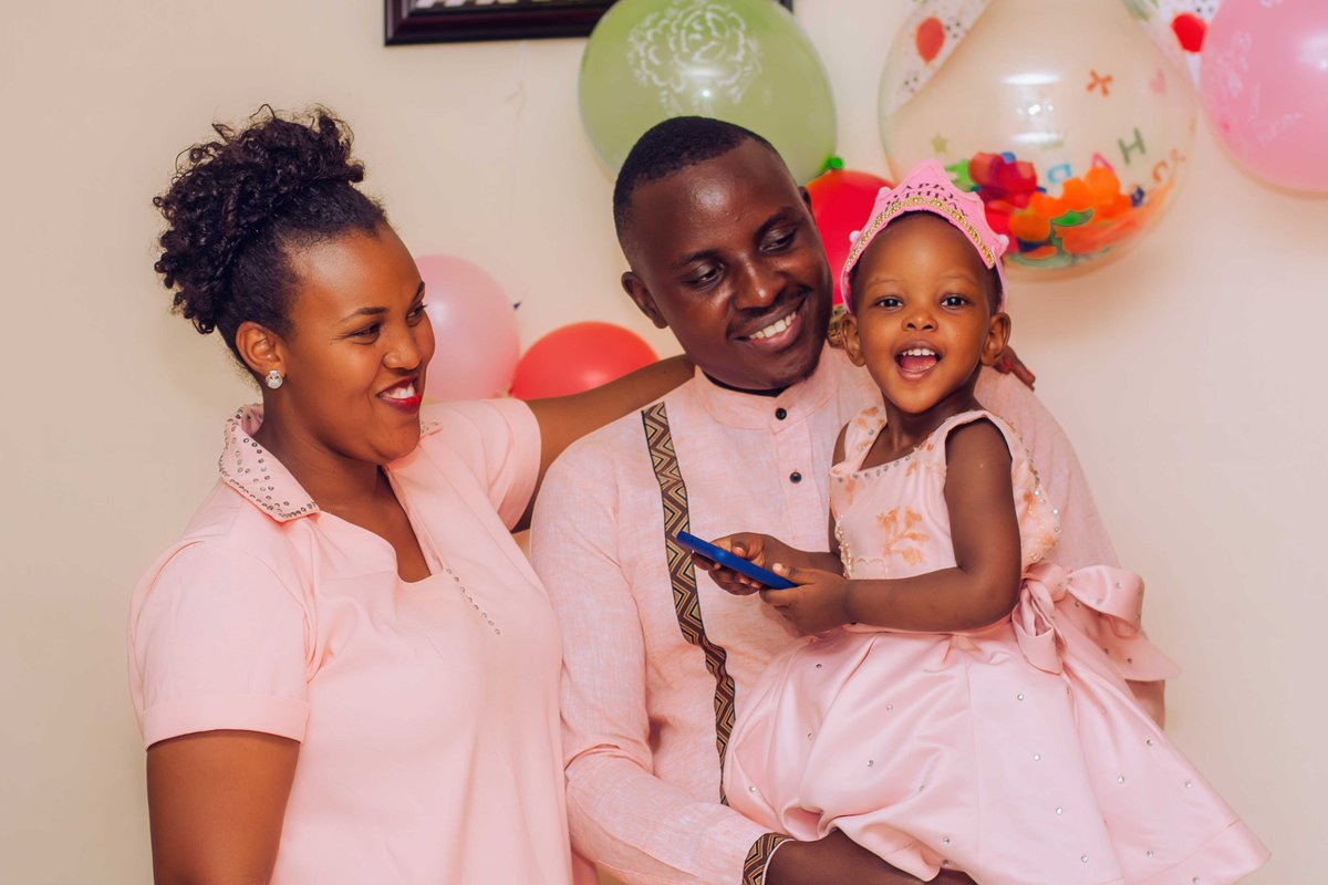 078thierry's tweet photo. Happy Birth Day my Queen @Sancta More blessing My Daughter I always thanks God for blessing me with this beautiful family am Happy to have you my darling. https://t.co/jQaSKcHsJd