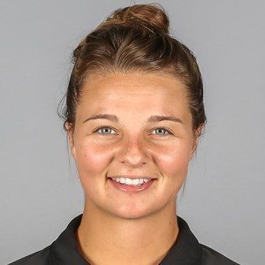 redwoodstweets's tweet photo. Taylor McMillin will be our new Head Women's Soccer Coach! Read more about Taylor in this Redheaded Blackbelt story.
https://t.co/A2TuFQVlp7 https://t.co/GsCRlXtXtF