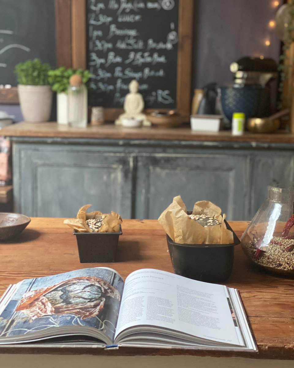 BURSARIES AND SCHOLARSHIPS

As part of our systems change programme at The Sourdough School, we offer 50% bursaries and 100% scholarships on both the Bake for Health Certificate and the Nutrition and Digestibility of Bread Diploma.

Applications are open now and both courses star