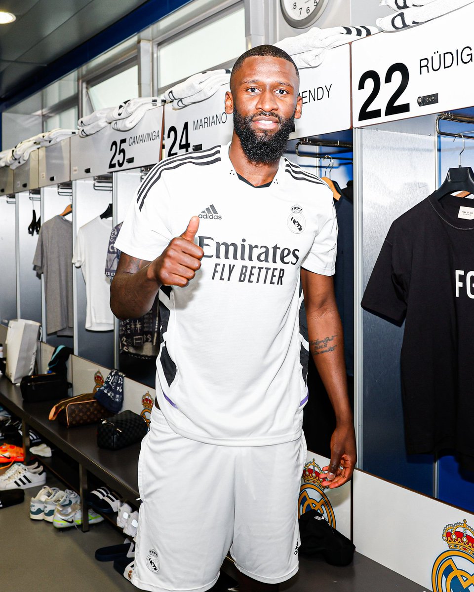 IsackNgomuo's tweet photo. 👍@ToniRuediger https://t.co/MYjQkC9xtn