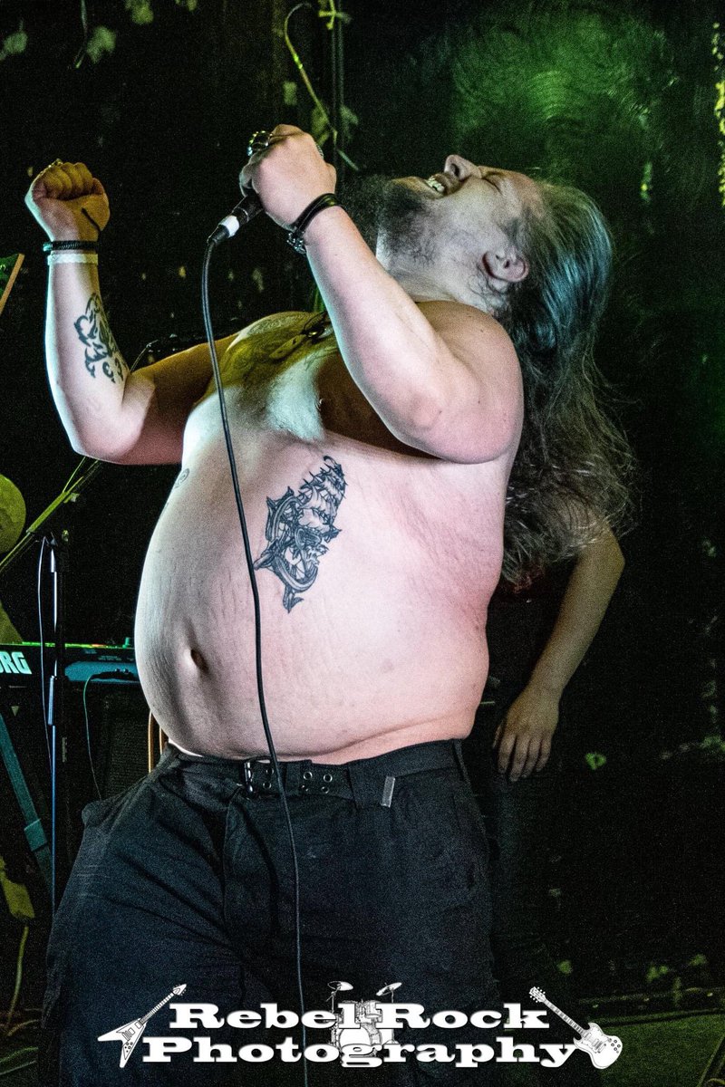 Captain Davey Silver live at GerbFest 2022 

🍻🤘🏻☠️👍🏻🍻

📸: Rebel Rock Photography

#gerbfest2022 #northwich #redrumuk #piratemetal #redrumwreckingcrew #rumoursclubnorthwich