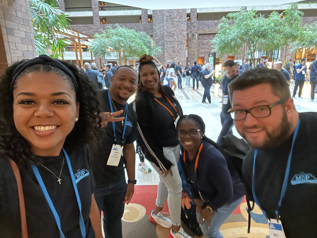 curtisjASM's tweet photo. Wrapping up our final day of MDP!!! I can honestly say that this experience was amazing! It was great to network with other AT&amp;T employees and see familiar faces as well!! Can’t wait to see what else is in store for my career! #2022MDPLife 
@JulianaATT1 @breanna_landry_ https://t.co/czjUFqiT9R