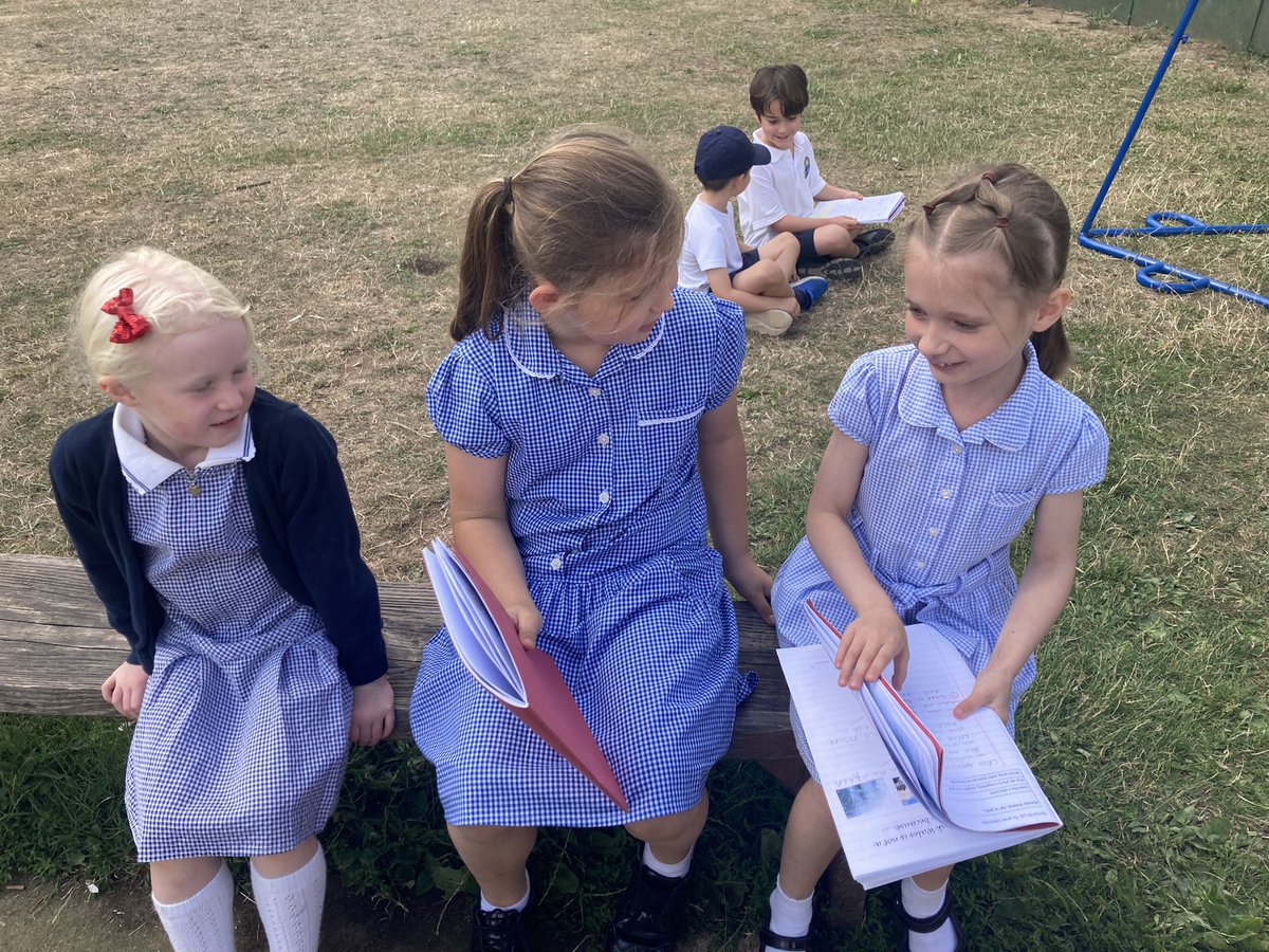 SullyPS's tweet photo. #SPSyear2 read the stories they have been working so hard on to some of the children in Reception today. What amazing authors and what great listening from #SPSreception! #SPSLLC #SPSambitiouscapablelearners #SPSauthentictask https://t.co/XElyzqkB2L