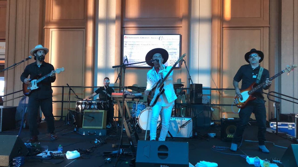 larrylafountain's tweet photo. The Chicago-based Latinx band @DosSantosChi with lead singer @_AEChavez_ performing at the @Latinx_Studies Association fiesta at Notre Dame in Indiana. Amazing! Had the whole house dancing! Great sound! Check them out! #LSA22ND https://t.co/uAaaR1JchX