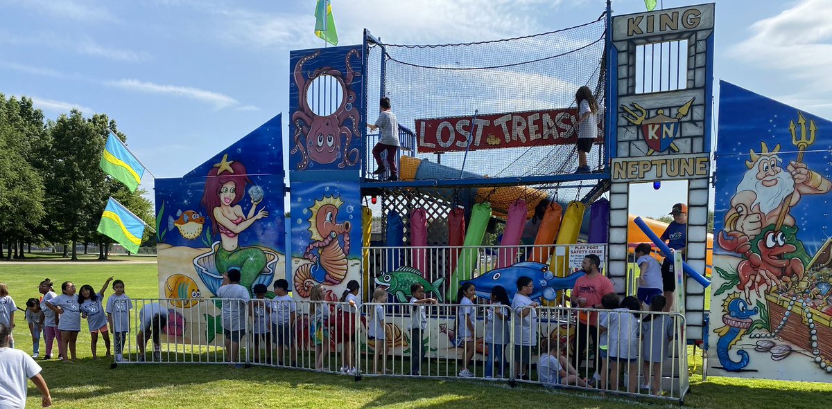 Thank you <a href="/MarandaTV/">Maranda</a> and <a href="/WOODTV/">WOOD TV8</a> for bringing the Park Party to <a href="/WOPublicSchools/">West Ottawa Public Schools</a> Elementary Summer School. Our students had soooooooo much fun! What an incredible experience! #GoWO