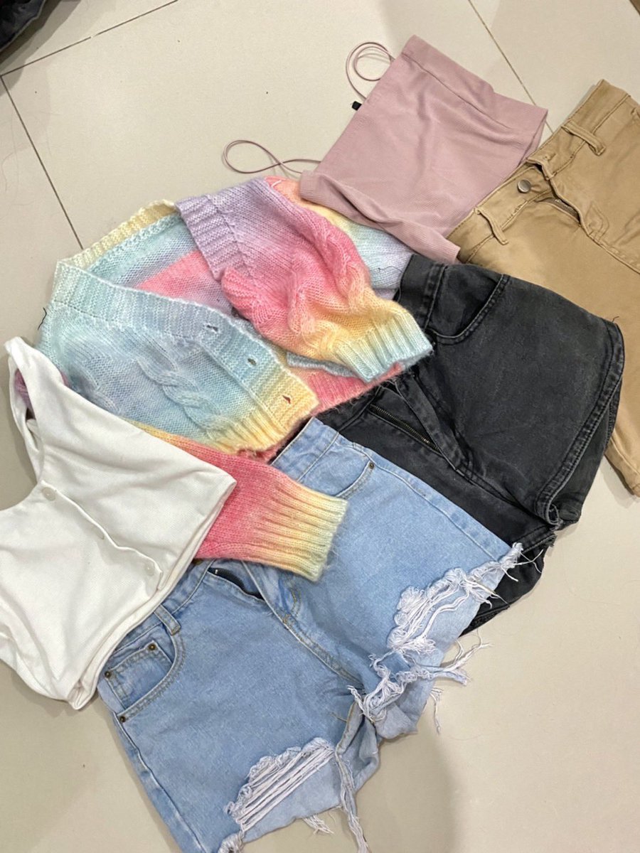 lovesundaeee's tweet photo. ส่งต่อเสื้อผ้าค่าา เสื้อครอป กระโปรง กางเกง หลักสิบทุกตัวไปเลยถูกๆ มีมากกว่าในภาพด้วยนะคั้บบบ
🌸ลงวันศุกร์ 20.00 น.
⭐️ค่าส่งเหมาๆ 35
🏄🏻‍♀️รี+ปัก (ลด 5 บาท)
#ส่งต่อเสื้อผ้ามือ2 #ส่งต่อเสื้อผ้า #เสื้อผ้ามือสองสภาพดี #เสื้อผ้ามือสอง #เสื้อผ้าสไตล์เกาหลี #โล๊ะตู้ #ส่งต่อเสื้อผ้ามือสอง https://t.co/k1JznCBstD