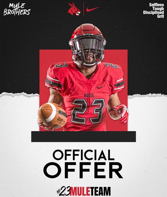 MenneGregory's tweet photo. After a great conversation with @JoshLamberson I am very proud to have received my 2nd offer from the University Of Central Missouri ⚫️🔴 https://t.co/wwzVfnskJ6