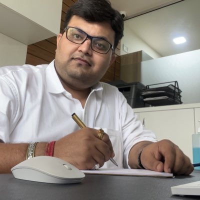 drkalrav's tweet photo. #NewProfilePic https://t.co/Gl9B922hmc