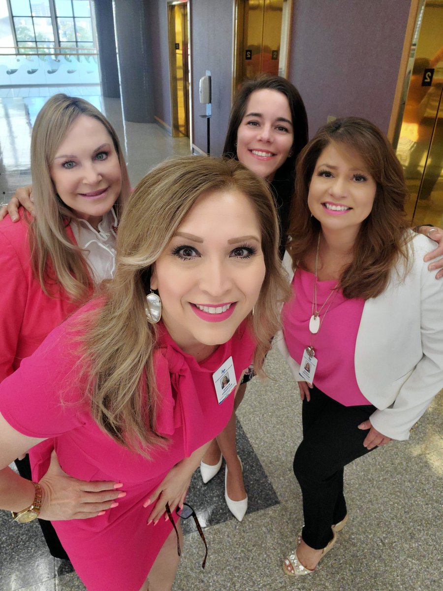 EGutierrez0203's tweet photo. This week, we welcomed @val_buhidar to our State &amp; Federal Programs team. Absolutely thrilled she has joined us! Looking for one more to complete our team. @yvbenavides1 https://t.co/bpsMaWqLzL