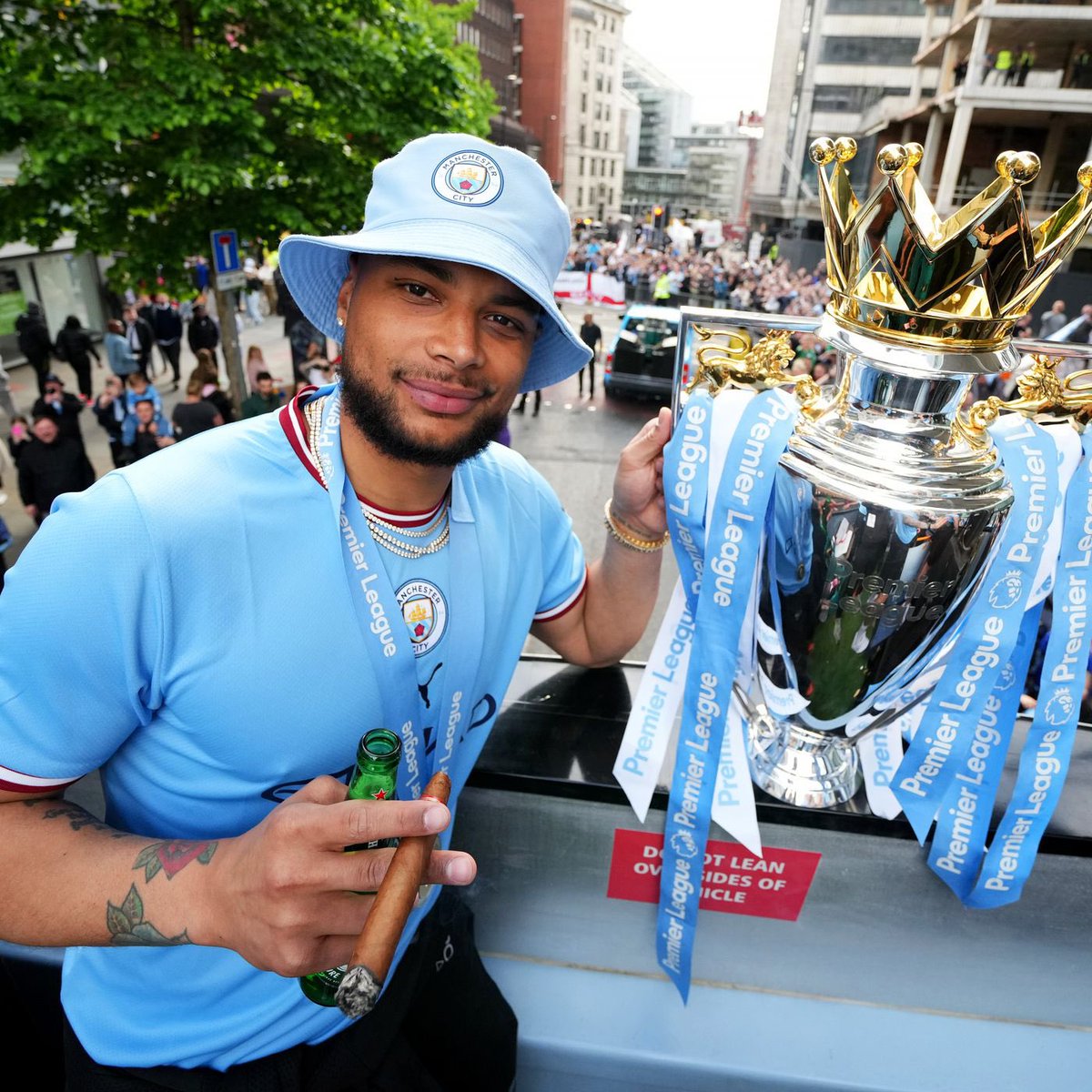 HolgateViews's tweet photo. 🗞 How do we feel about the reports that Zack Steffen is undergoing his medical ahead of a loan move from Man City to Teesside, #Boro fans?

🧤 Pleased about his pedigree? Or worried about his howler 😬 #UTB https://t.co/nDlRA8mnD5
