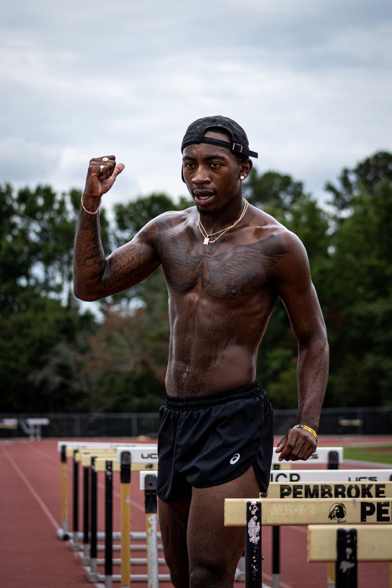 Mk47capo's tweet photo. Ring Szn Under Construction 🐆🚧
If It Ain’t MK47Shots, Then It Ain’t Hot 🔥
UNCP Men’s Track 🤙🏿
“Catch me if you can” This year is personal… #444
Bookings Available 🗓 Schedule Your Next Shoot!
#uncp #track #mk47shots #47studios #1906 #pembroke https://t.co/Xbuinpy266