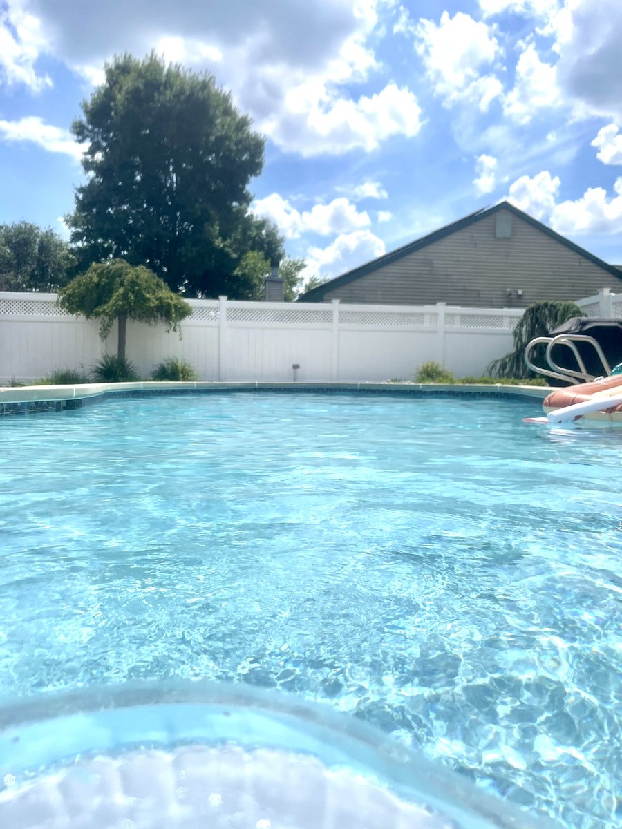 PHerediaEDU's tweet photo. ๐๐ฆ Another great day of #PDinthePool with @MicrosoftFlip
Flip the Script:Bridge The Gap With Flip w/ @schmuhlie @mikesmithlive @TheTechRabbi @BB_UK1 @IDODI
#FlipYeah #FlipForAll https://t.co/Qj0r9rA8zw