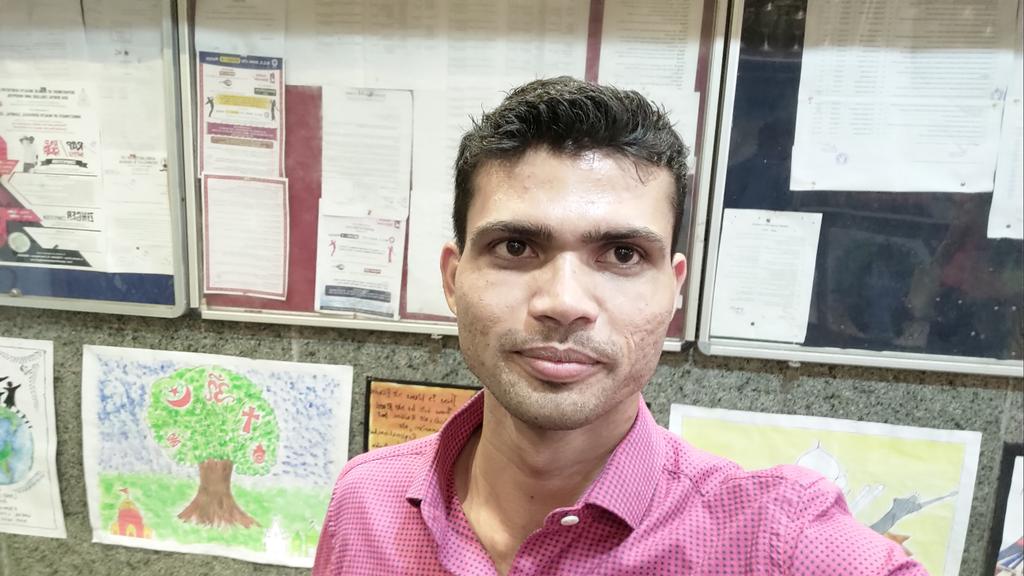 sujit_mish's tweet photo. Happy Face 😄 https://t.co/NnXecGhuH0