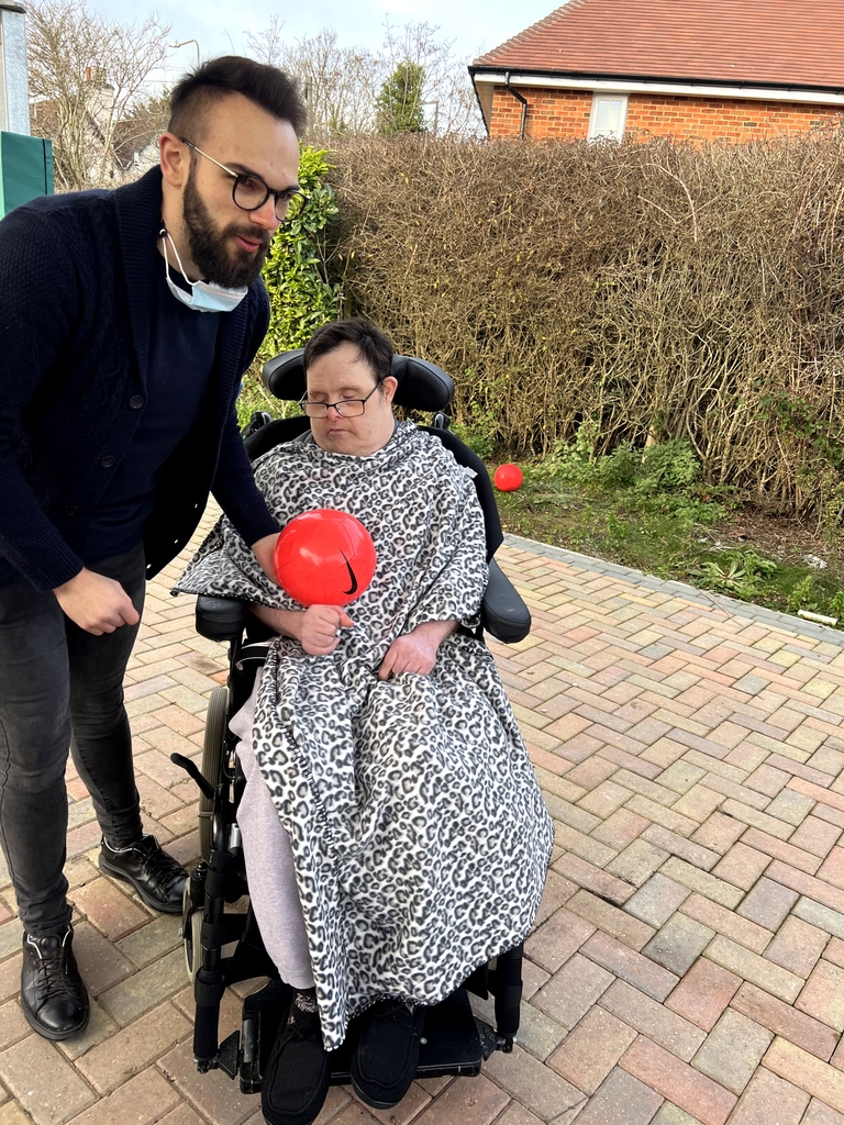 InclusliveSport's tweet photo. Looking back at home much fun the team had with some of the residents at Strode Park.

Find out more at https://t.co/5XdcCNZX59

#strodepark #inclusivesport #Kent #kentsport #beactive #activtiyforall #football #basketball #diability #SEND #stayactive https://t.co/Y5VGfLKVJT