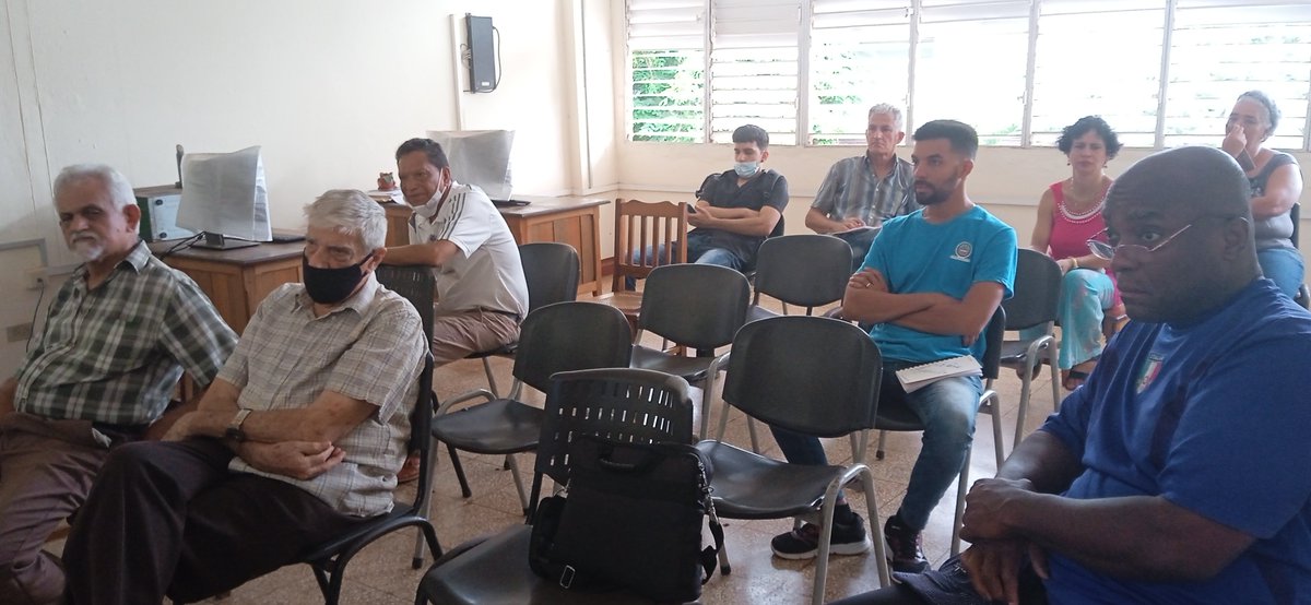 Con la participación de profesores de la Facultad Geología y Minas continúa desarrollándose la Jornada del Taller <a href="/TareaVida/">Tarea Vida</a>, espacio oportuno para reflexionar sobre los esfuerzos de la academia en la protección del #MedioAmbiente <a href="/yurisley_valdes/">Yurisley Valdes Mariño</a> <a href="/yosbaniscg/">yosbanis cervantes</a> <a href="/asel_gainza/">Asel Guilarte Gainza</a>