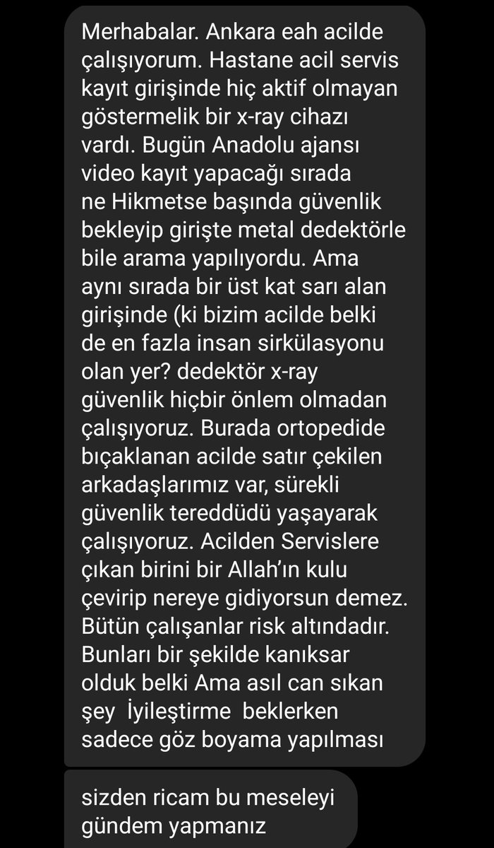 tibbiyelisozluk's tweet photo. X-Ray'ler lütfen göstermelik olmasın ! Sonra böyle fotolar geliyor, yayınlamak zorunda kalıyoruz @tibbiyelisozluk olarak 😉

#DoktorumaSaygı 🙏 https://t.co/y5dN7dlExE
