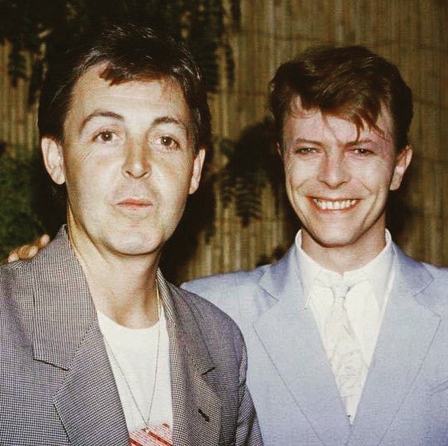 RockConLipstick's tweet photo. Let’s Dance Tonight ❤️🤍

#thebeatles #beatles #DavidBowie #Bowie #Liveaid #PaulMcCartney #legends https://t.co/zOuBtl8lZ6