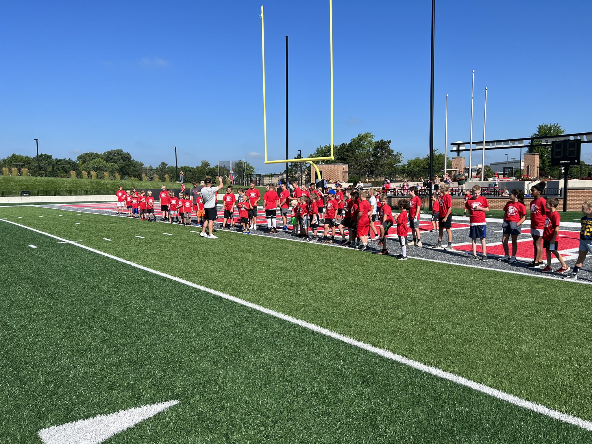 Indiana Wesleyan FB (IndWesleyan_FB) / Twitter