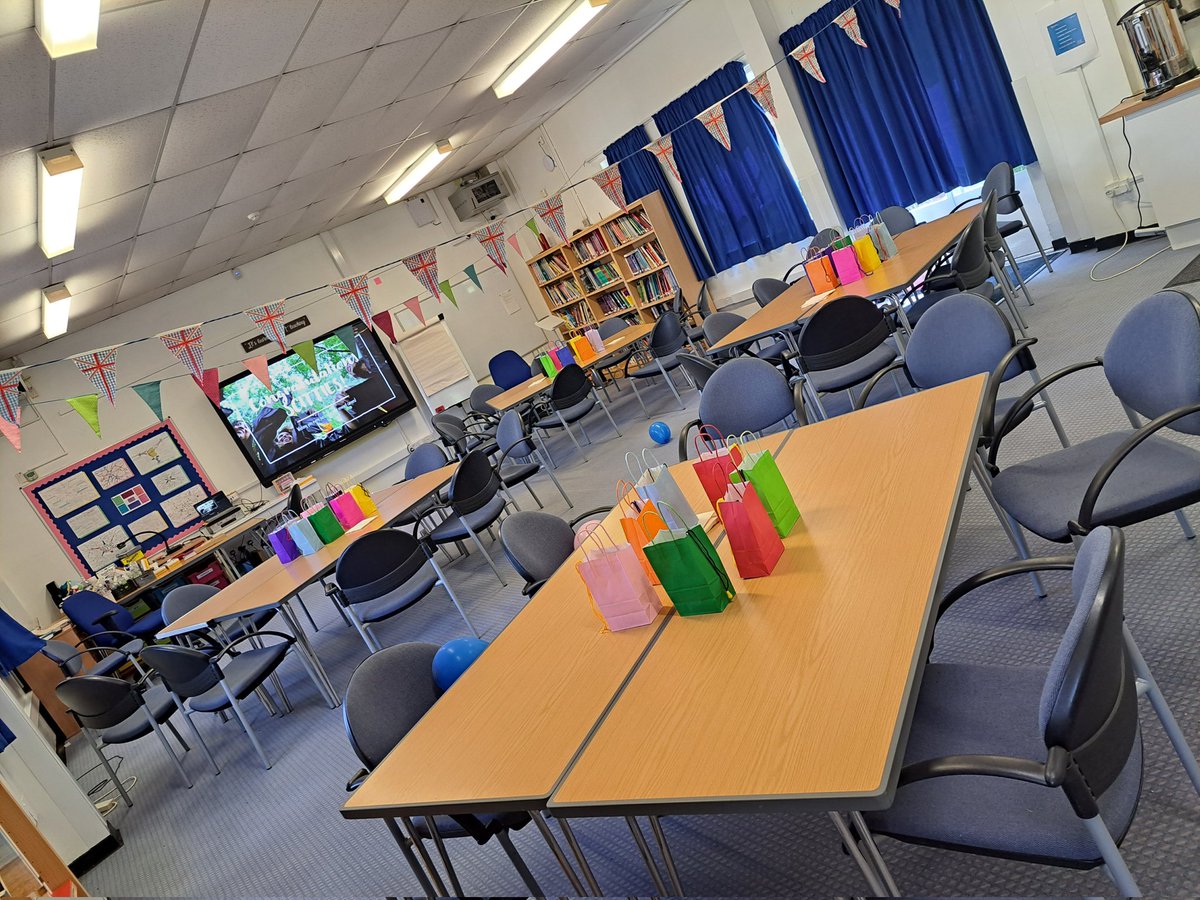 Portsmouth Primary SCITT tweet media