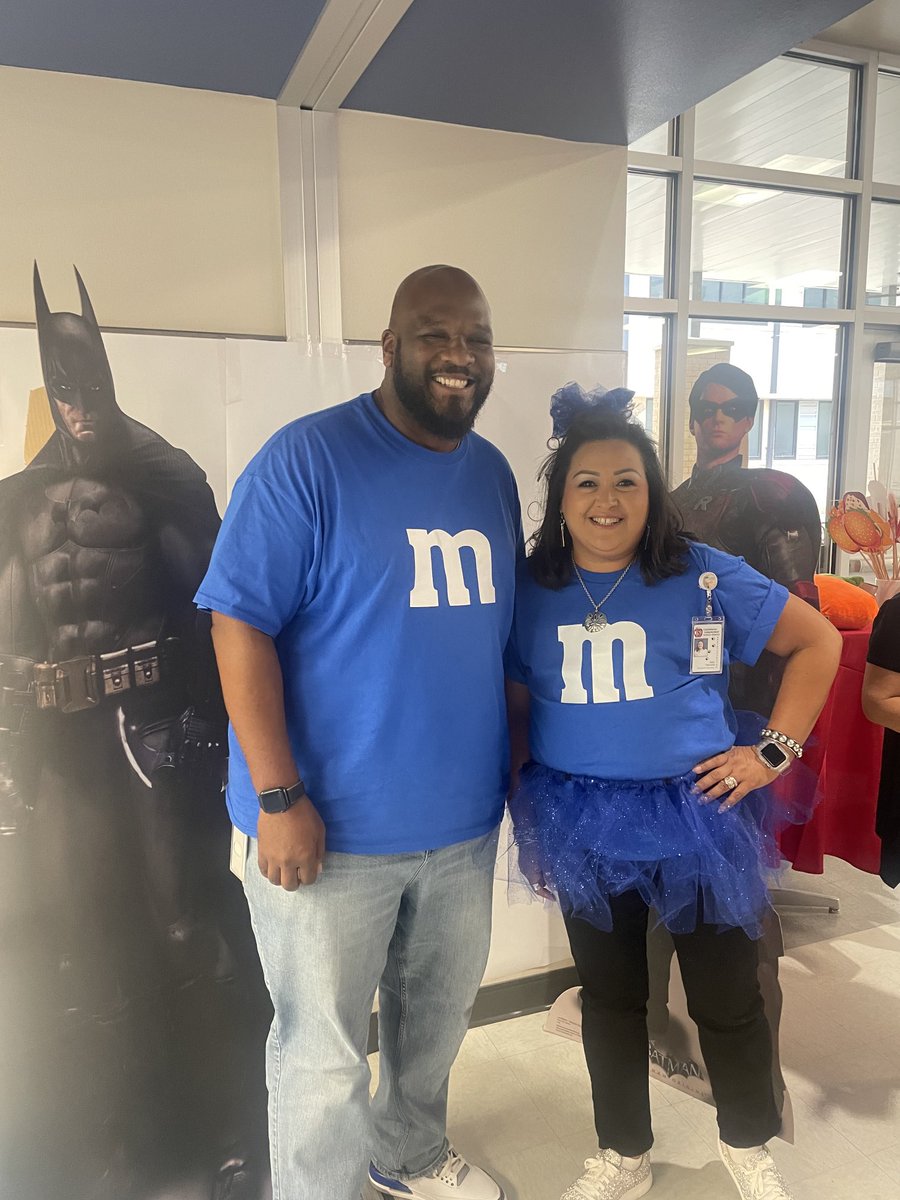 Marshall___C's tweet photo. Double trouble! #cisdbettertogether https://t.co/dYFSggNc1y