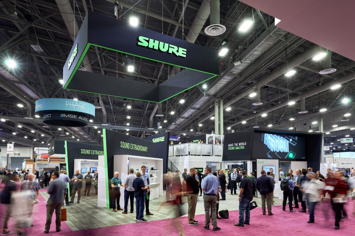 ASTOUNDGroup's tweet photo. Designing and building sophisticated #tradeshow experiences that educate and demonstrate the latest innovations. We collaborated with our clients at #Shure to engage attendees at #InfoComm2022.

#tradeshowthursday #tradeshowexhibits https://t.co/dNhq33zciS